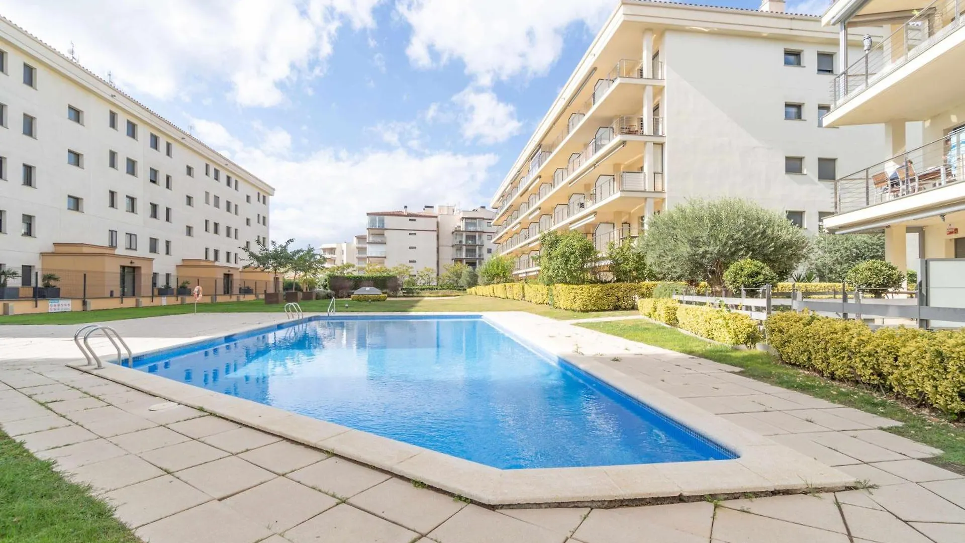 Jouvacations Apartamento Joanot Roses 0*,  Spain