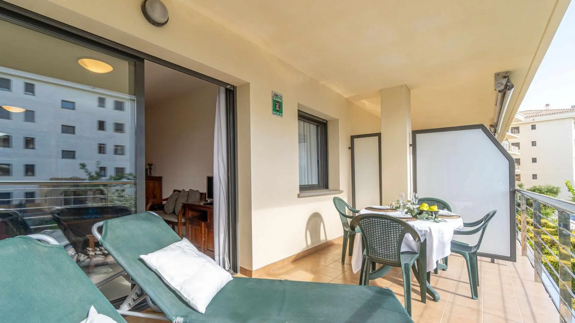 Jouvacations Apartamento Joanot Roses Apartment